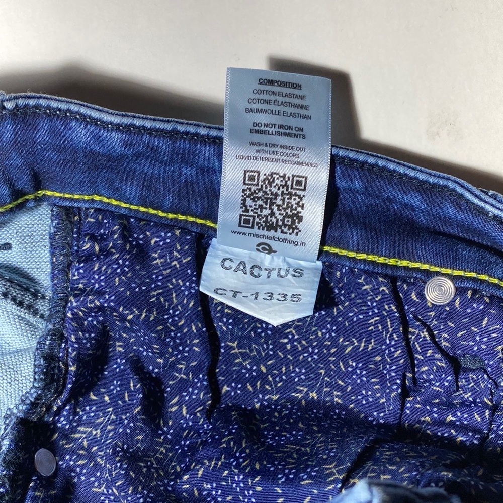 Cactus Jeans - Picture 7 of 8